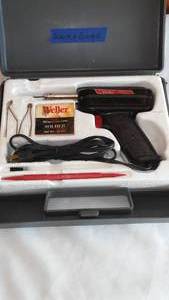 lot 160 image: Vintage Weller 8200N All Purpose Soldering Gun Kit.