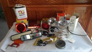 lot 212 image: Misc. Car Parts. Lights, Mirrors, Switches.