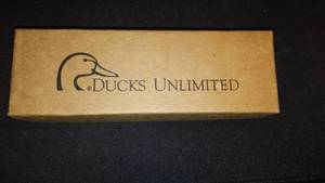 lot 265 image: Duck Unlimited Folding Knife.