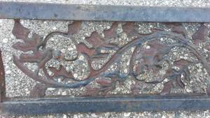 lot 288 image: Decorative metal Corner Trellis Vinyl Siding.