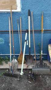 lot 301 image: Outdoor Hard Tools.