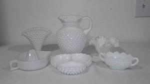 lot 311 image: Hobnail milk glass and Sunkist milk Glass Juicer. (5)
