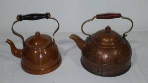 lot 314 image: Copper Tea Pots (2).
