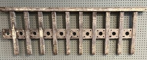 lot 30 image: Vintage Primitive Wooden Architectural Find
