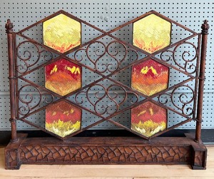 lot 11 image: Vintage Mid Century Fireplace Screen