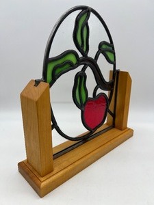 lot 122 image: Artisan Stained Glass Apple Motif in Wood Stand