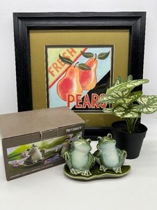 lot 155 image: Hop to it  Art, Pier 1 Ceramic Frog Salt & Pepper Set and Faux Plant