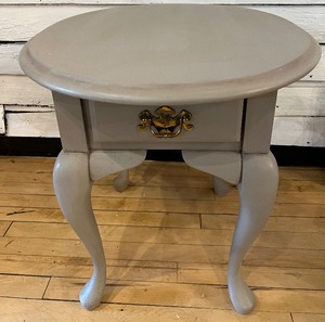lot 175 image: Vintage Painted Grey Side Table