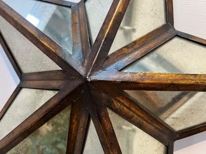 lot 206 image: ASTRO STAR - Large Mirrored Star