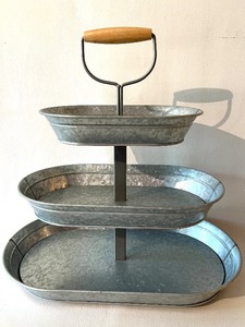lot 223 image: Vintage Style Galvanized 3 Tier Display Stand