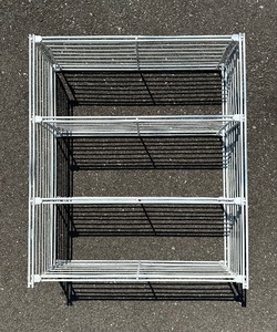 lot 265 image: Distressed White VINTAGE INDUSTRIAL 4-Level Wire Shelf