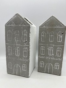 lot 317 image: NEW Pair Clay Houses Planters