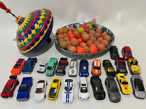 lot 329 image: Vintage Spinning Top, Cars and Super Bouncing Balls