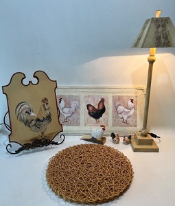 lot 333 image: Here is something to Crow About  Assorted Rooster Decor and More