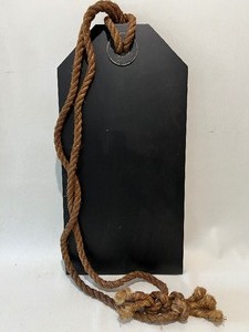 lot 375 image: Large Chalkboard Tag