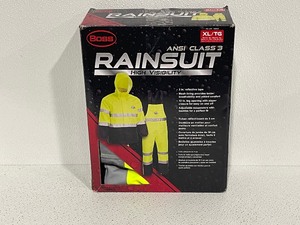 lot 41 image: ANSI Class 3 High Visibility Rainsuit