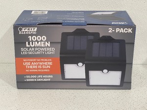 lot 17 image: Solar Powered LED Security Light