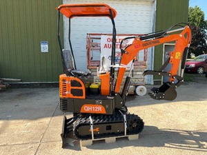 lot 300 image: Mini Excavator QH12R