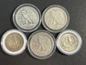 GROUP OF 3 US WALKING LIBERTY HALVES AND 2 WASHINGTON QUARTERS