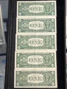 5 US BLUE SEAL $1 SILVER CERTIFICATES