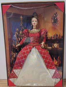 lot 8 image: 1999 Holiday Treasures Barbie