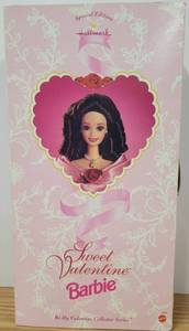 lot 22 image: 1995 Sweet Valentine Special Edition Hallmark