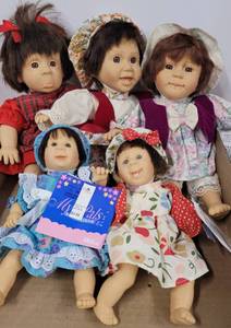 lot 35 image: LOT of Five My Pals Bean Bag Kids