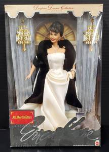 lot 138 image: Erica Kane All My Children Daytime Drama Collection First in a Series 1998 NIB