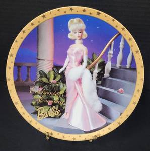 lot 66 image: 1995 Enesco Limited Edition Barbie Plate Enchanted Evening