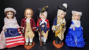 lot 106 image: Carlson Dolls Lot of 6 Liberty Collection like new