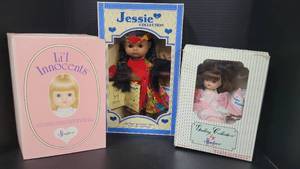 lot 107 image: Effanbee Dolls and Jessie Collection Doll all in boxes