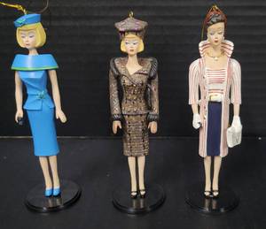 lot 111 image: Ashton Drake Barbie Ornaments New with Box 1995 Set of 3  5313