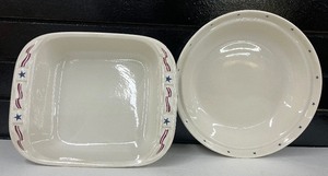 lot 48 image: Longaberger Traditions Baking Pan and Pie Plate