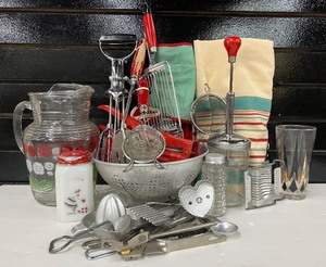 lot 60 image: Red & White Vintage Kitchen LOT Pitcher, Tablecloth, Ricer, Chopper