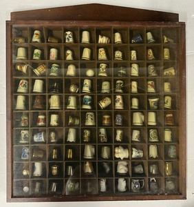 lot 84 image: Thimble Display with 100 Thimbles