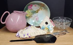 lot 89 image: Vintage Pink Ball Pitcher and Shawnee Bluebird Wall Pocket Planter