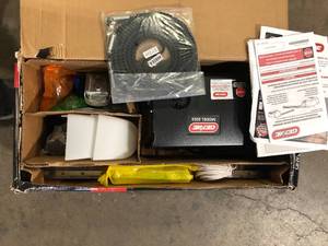 Genie SilentMax 750 34 HPc Ultra-Quiet Belt Drive Garage Door Opener with Wireless Keypad Customer Returns See Pictures