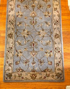 Stunning Runner Rug by Safavieh
