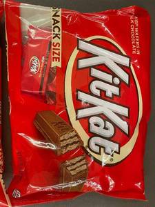 IA 3 - KitKat Snack Size Bags - Lot of 3