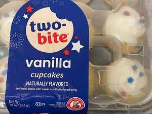 H-E - Two-Bite Vanilla Cupcakes - Lot of 4 Packs
