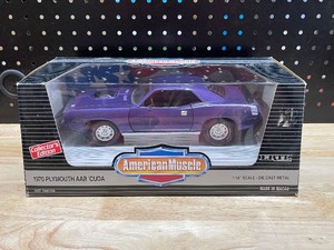 lot 22 image: 118 Scale ERTL American Muscle 1970 Plymouth Cuda