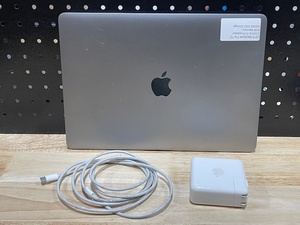 2016 Apple MacBook Pro 13 Laptop