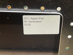 2017 Apple iPad 5th Generation