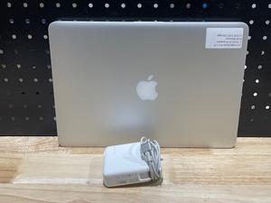 2015 Apple MacBook Pro 13 Laptop