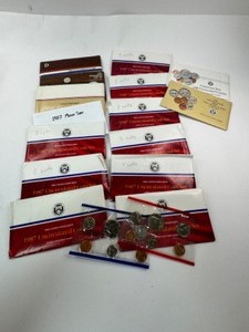15 Mint Sets from 1984-1990