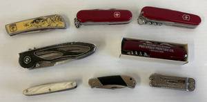 lot 21 image: Misc. Pocket Knives Some Vintage