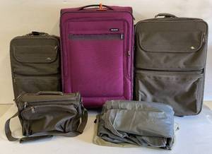 lot 48 image: Misc. Luggage Sets & Intex Air Bed (Untested)