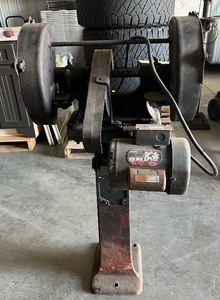 VINTAGE GRINDER WITH STAND