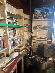 5 wall untis--includes contents-BRING HELP TO LOAD