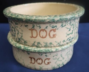 lot 10I image: VINTAGE RANSBOTTOM POTTERY DISHES